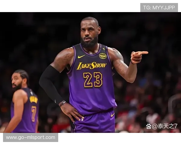 掘金主场优势明显三少配合愈发默契，掘金3巨头