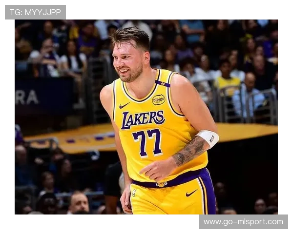 詹姆斯计划宣告失败！心眼太多被湖人下放发展联盟，东契奇开心了